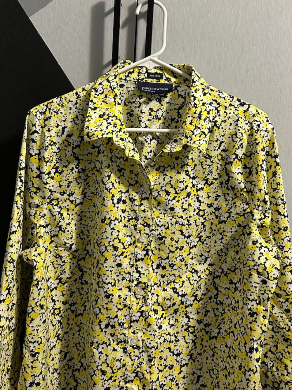 Jones New York Signature Floral Print Button Down Shirt Non-Iron Women's XL‎